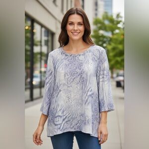 Alfred Dunner Women’s top size pLX with jewel necklace